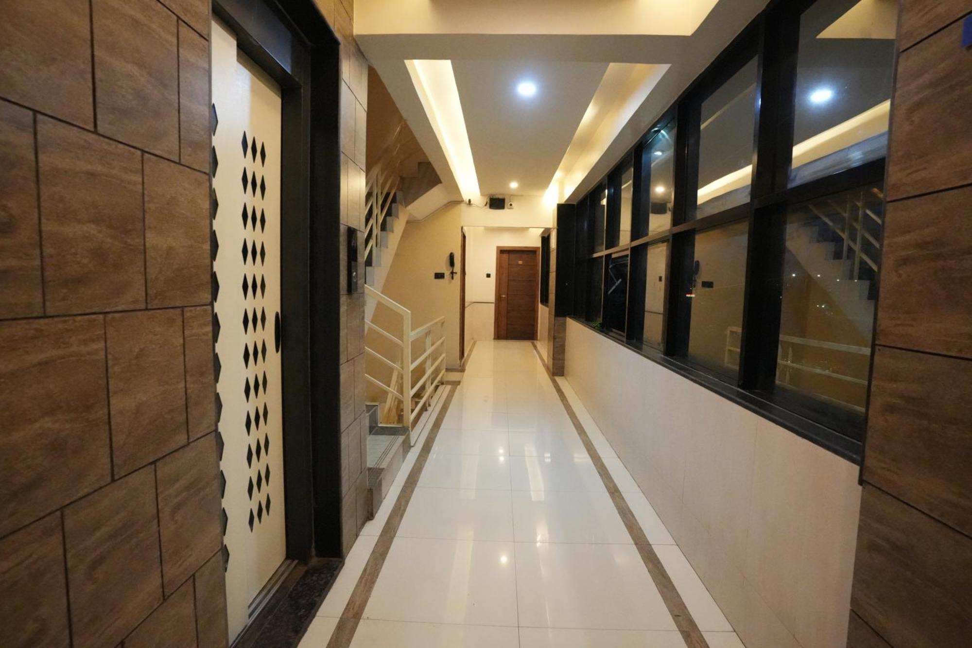 Hotel Gate Narhe, Pune