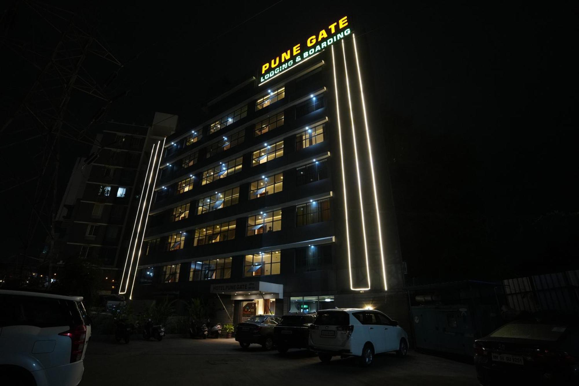 Gate Narhe, Hotel Pune