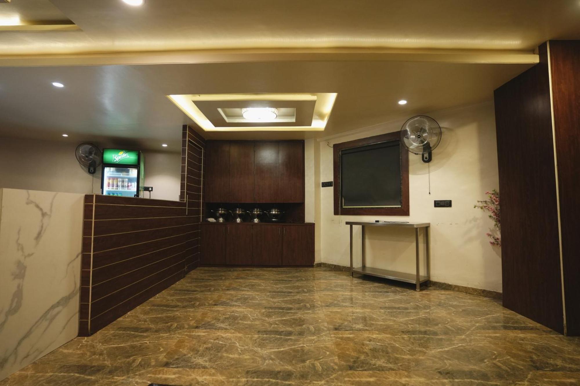 Gate Narhe, 3*